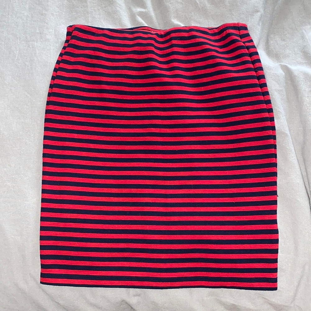 Black and red striped Old Navy pencil skirt